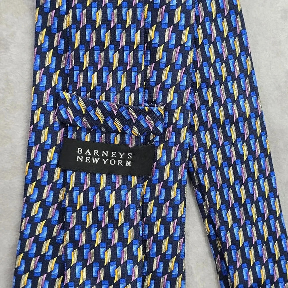 Barneys New York Blue Yellow Geometric Repp 100% Silk Italy Men's Neck Tie NWOT - Picture 4 of 6